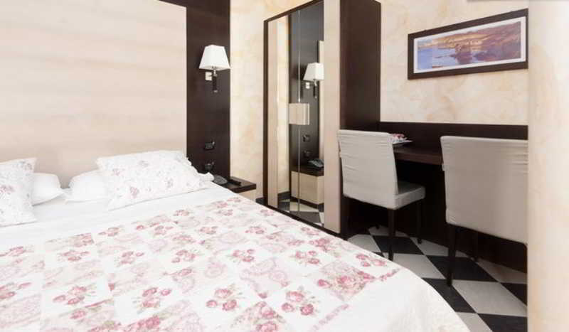 Villa Nina Специя Экстерьер фото